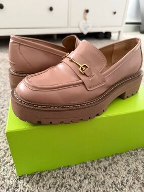 Sam Edelman Chunky Loafer in Blush with Gold Bit